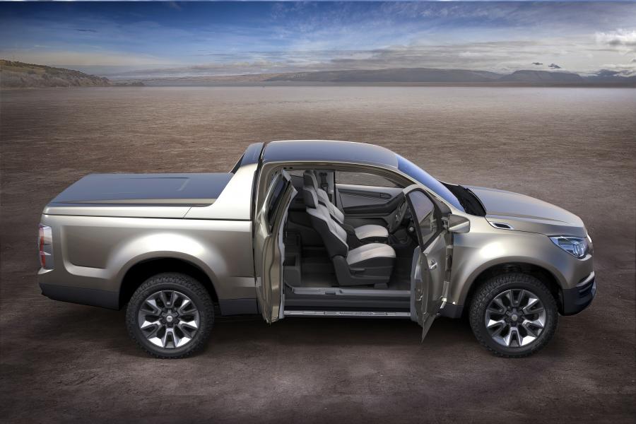  Chevrolet Colorado Concept 2011 года  (фото 36 из 47)